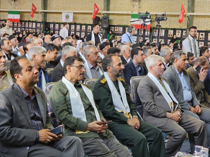 تصاویر/دومین اجلاسیه شهدای کامیاران در راستای کنگره ملی ۵۵۳۶ شهید کردستان
