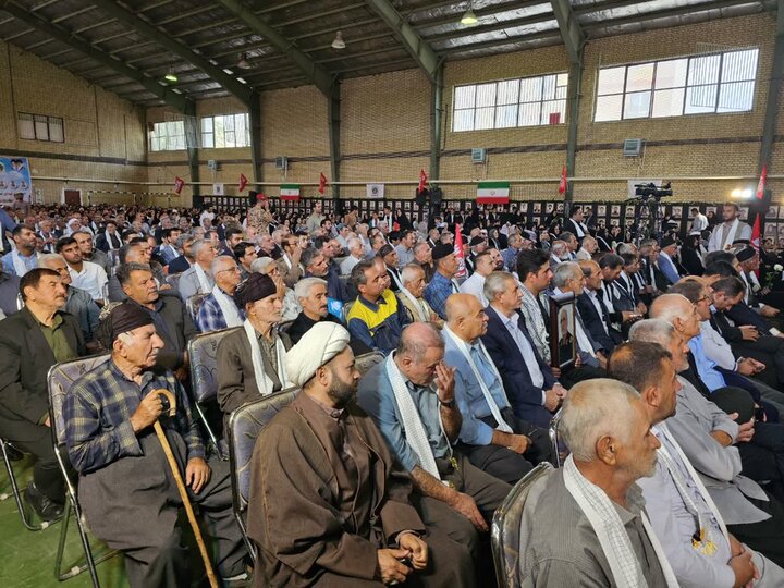 تصاویر/دومین اجلاسیه شهدای کامیاران در راستای کنگره ملی ۵۵۳۶ شهید کردستان