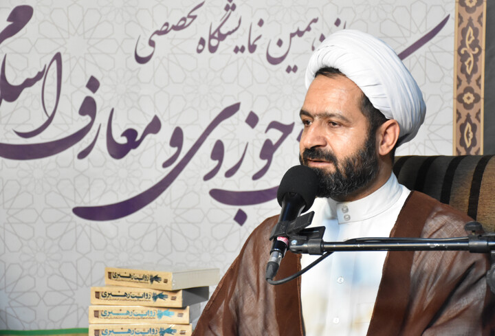 ترویج کتابخوانی باید به یک فرهنگ عمومی در حوزه تبدیل شود/ طلاب جوان از فرصت مطالعه و پژوهش غفلت نکنند