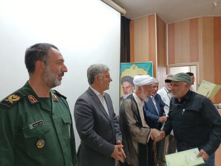 تجلیل از موکب‌داران اربعین در اراک
