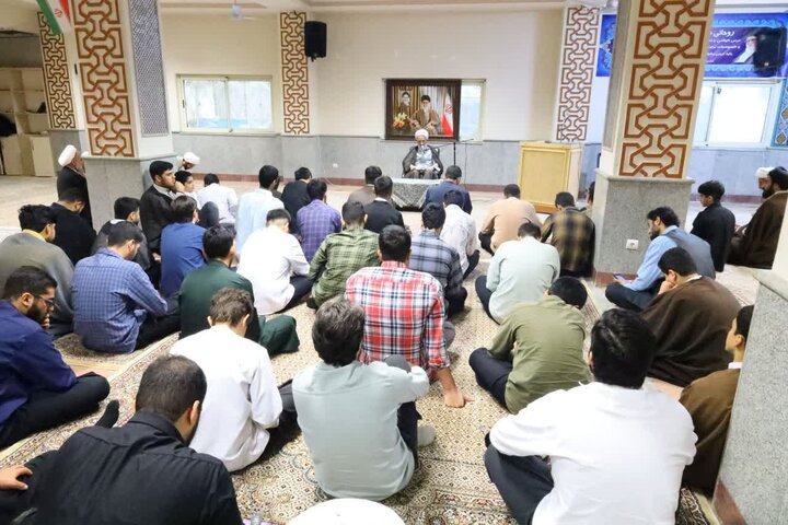 تصاویر/ مراسم آغاز سال تحصیلی جدید مدرسه علمیه امام علی (ع) ساری با حضور نماینده ولی فقیه در مازندران