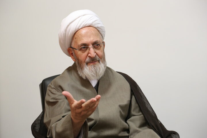 آیت‌الله العظمی سبحانی