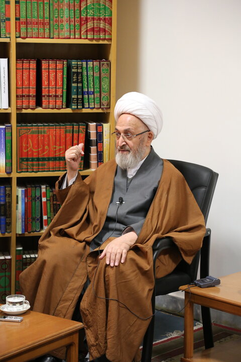 آیت‌الله العظمی سبحانی