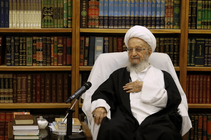 آیت‌الله العظمی مکارم شیرازی