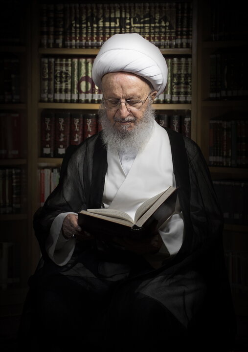 آیت‌الله العظمی مکارم شیرازی