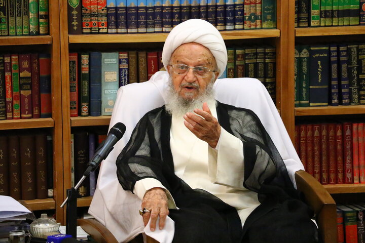 آیت‌الله العظمی مکارم شیرازی