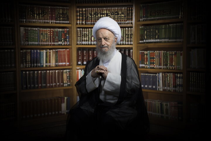 آیت‌الله العظمی مکارم شیرازی