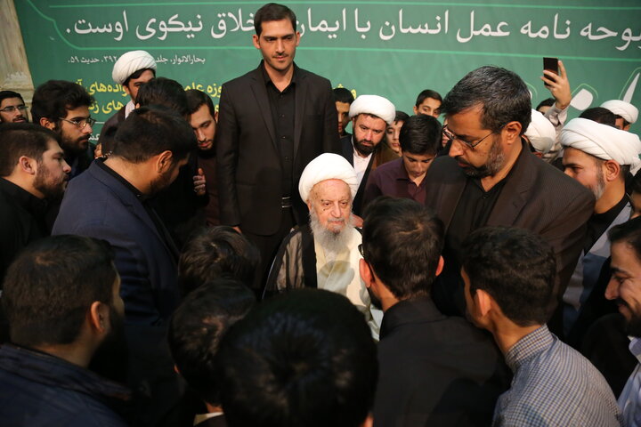 آیت‌الله العظمی مکارم شیرازی