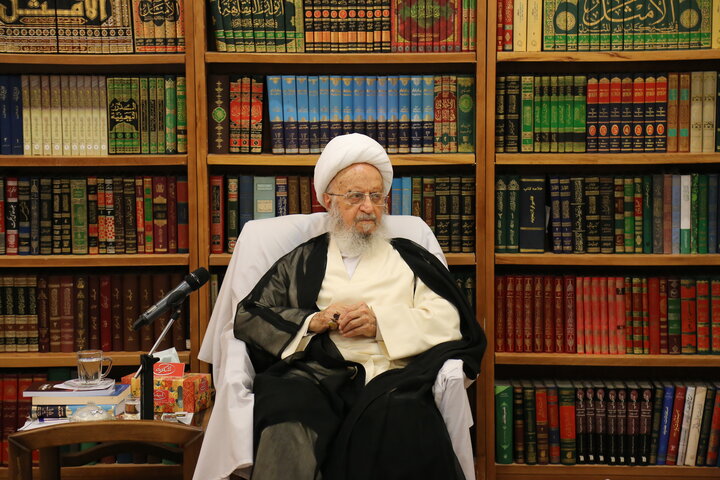 آیت‌الله العظمی مکارم شیرازی