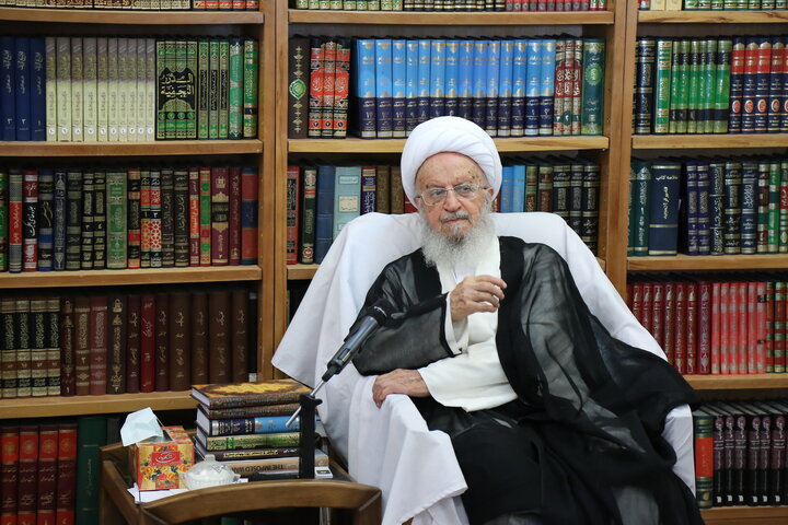 آیت‌الله العظمی مکارم شیرازی