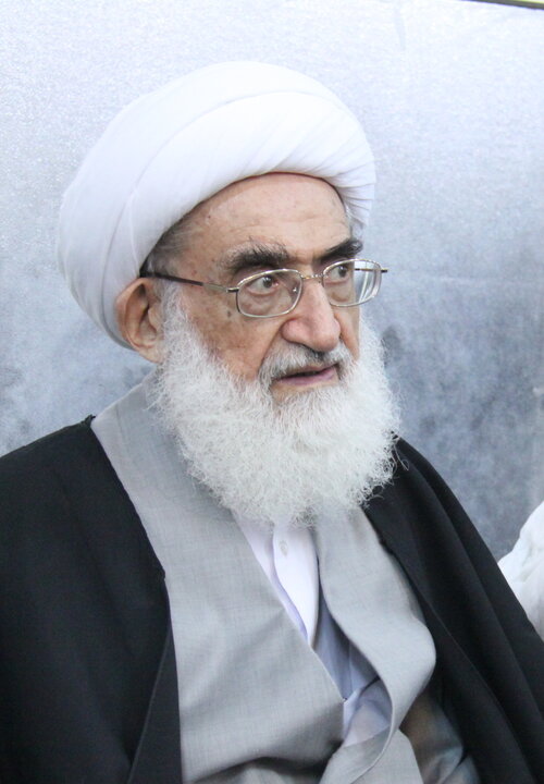 آیت‌الله العظمی نوری همدانی