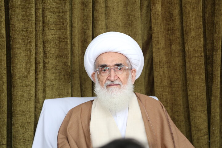 آیت‌الله العظمی نوری همدانی