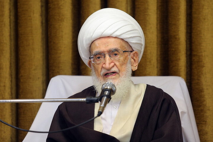 آیت‌الله العظمی نوری همدانی