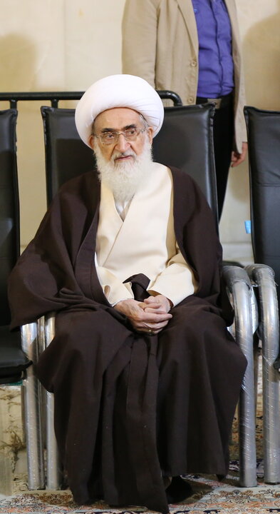 آیت‌الله العظمی نوری همدانی
