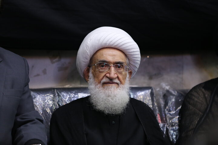 آیت‌الله العظمی نوری همدانی