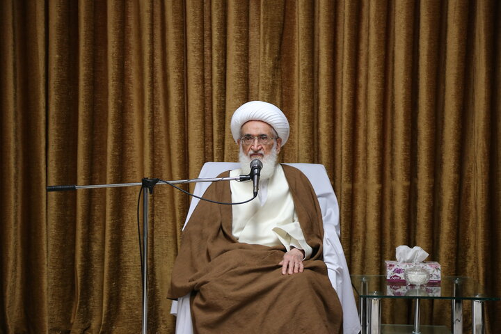 آیت‌الله العظمی نوری همدانی