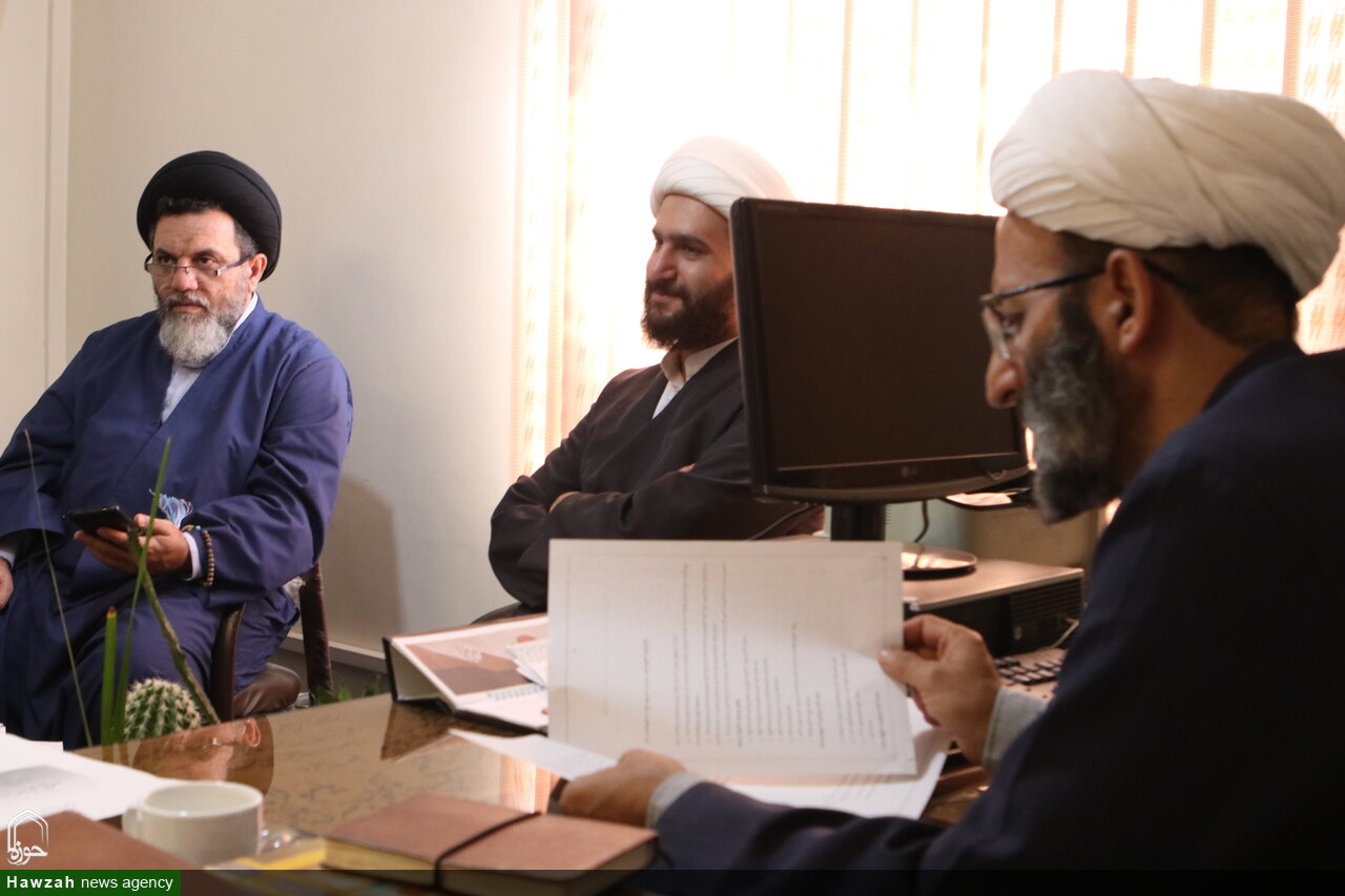 تبیین شیوه‌نامه تحصیل نیمه‌حضوری و ارزیابی علمی طلاب در نشست مسئولان حوزه علمیه همدان
