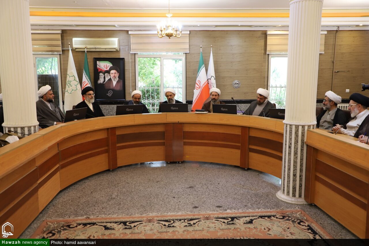 گزارشی از سفر استانی مدیر حوزههای علمیه خواهران کشور به آذربایجان شرقی