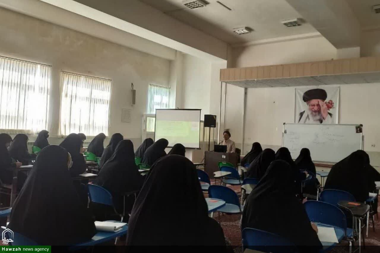 برگزاری دوره عمومی مهدویت در مدرسه محدثه بروجرد