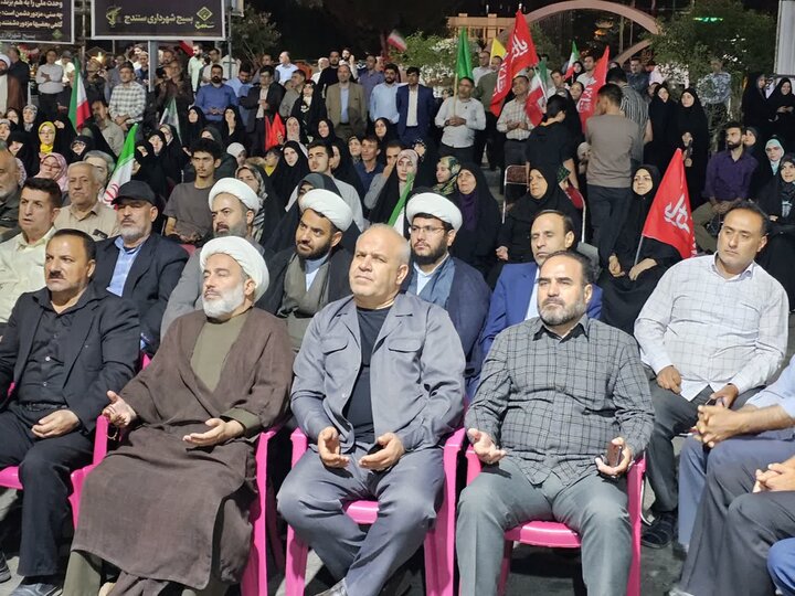 تصاویر/صد و نود و هشتمین شب تجدید میثاق مردم سنندج با آرمان‌های انقلاب اسلامی