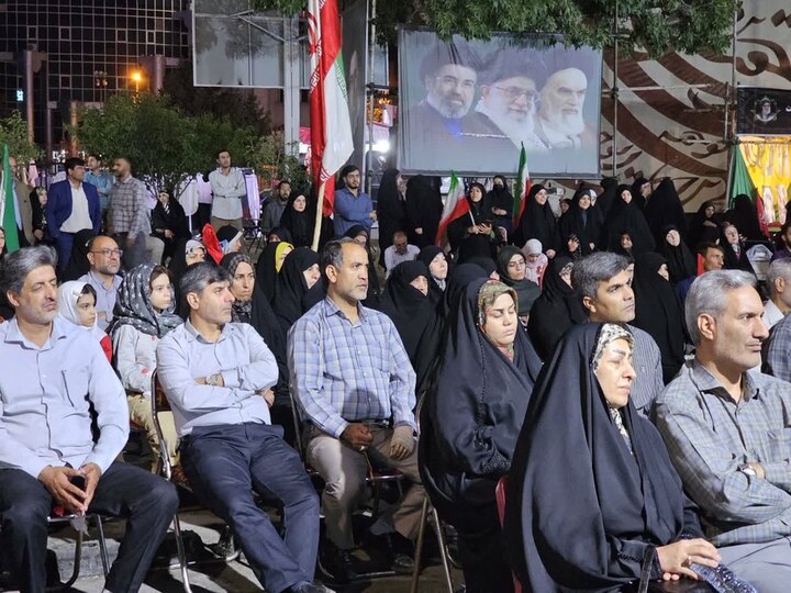 تصاویر/صد و نود و هشتمین شب تجدید میثاق مردم سنندج با آرمان‌های انقلاب اسلامی