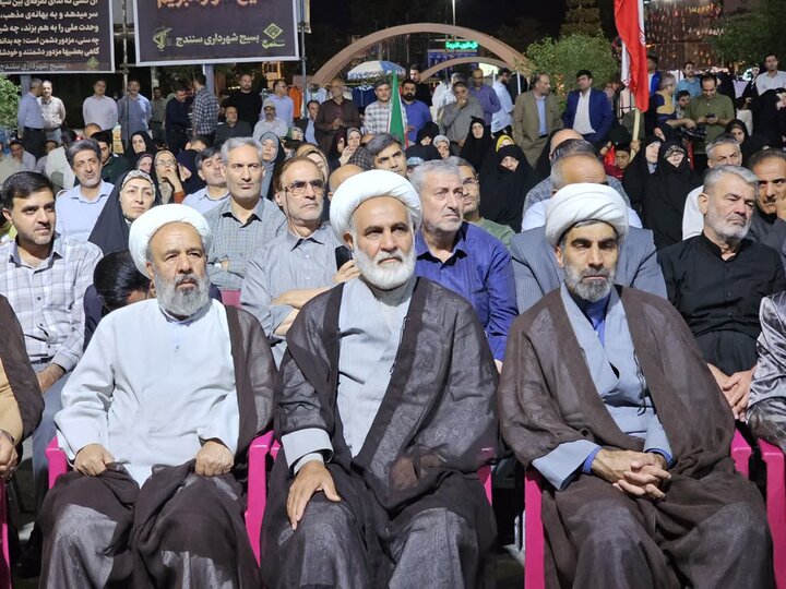 تصاویر/صد و نود و هشتمین شب تجدید میثاق مردم سنندج با آرمان‌های انقلاب اسلامی