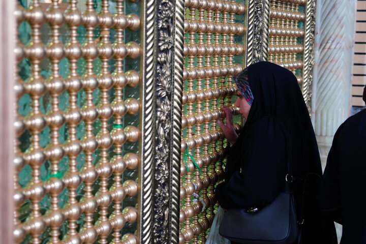 بانوان مسئول عراقی در حرم بانوی کرامت