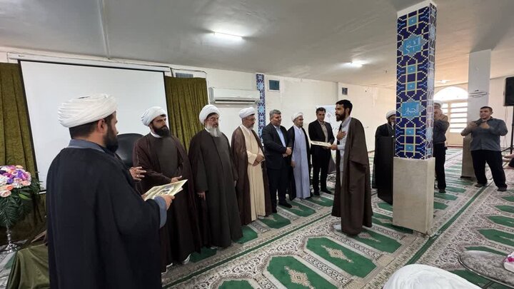 تصاویر/  مراسم آغاز سال تحصیلی جدید مدارس علمیه ساوجبلاغ