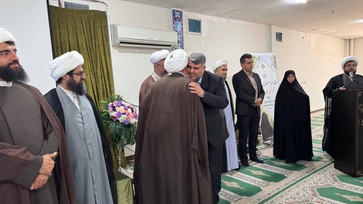 تصاویر/  مراسم آغاز سال تحصیلی جدید مدارس علمیه ساوجبلاغ