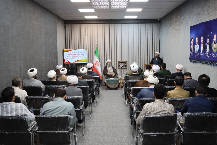 تصاویر/ مراسم تکریم و معارفه مسئول بسیج اساتید، طلاب و روحانیون استان سمنان
