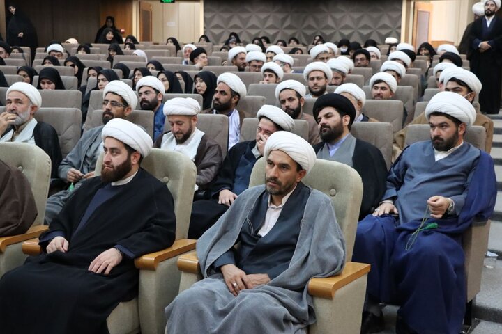 تصاویر/ همایش استانی مبلغان و‌ مبلغات طرح امین و هجرت استان اردبیل