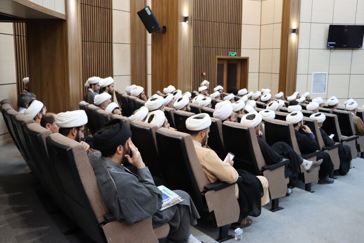 تصاویر/ همایش استانی مبلغان و‌ مبلغات طرح امین و هجرت استان اردبیل