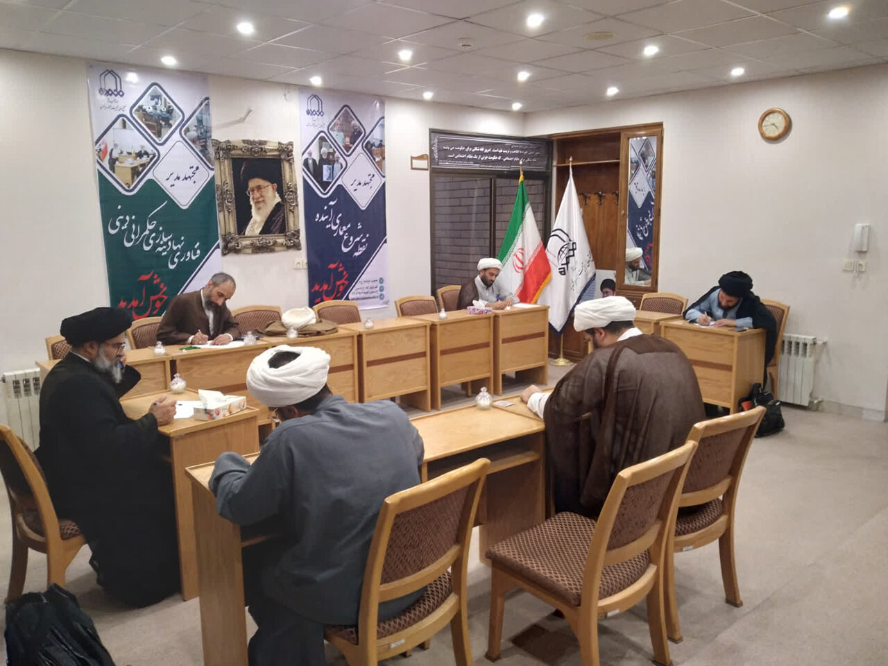 برگزاری کارگاه های تخصصی تابستانه