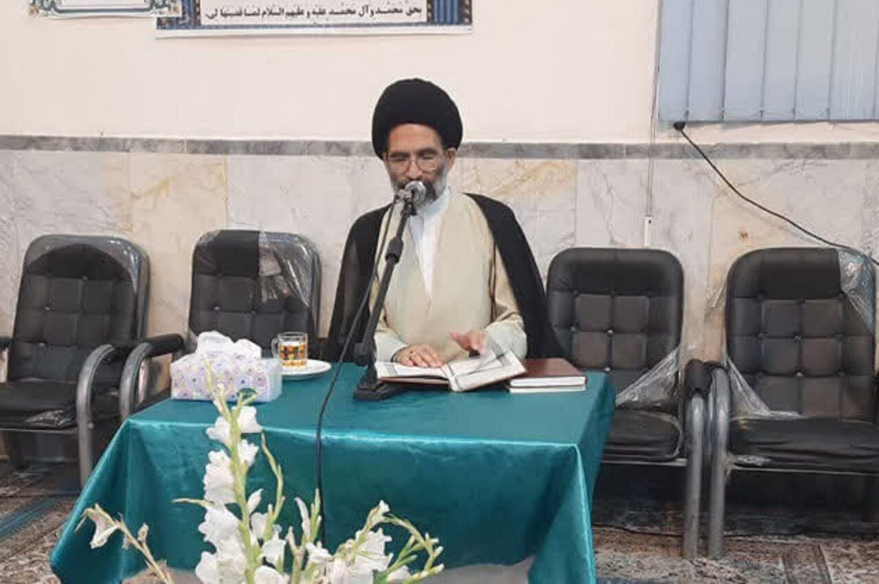 شرح صحیفه سجادیه؛ جایگاه ملائکه مقرب و مراتب قرب منزلت / کلیدهای غیب و مظهریت عبد صالح در اسماء الهی