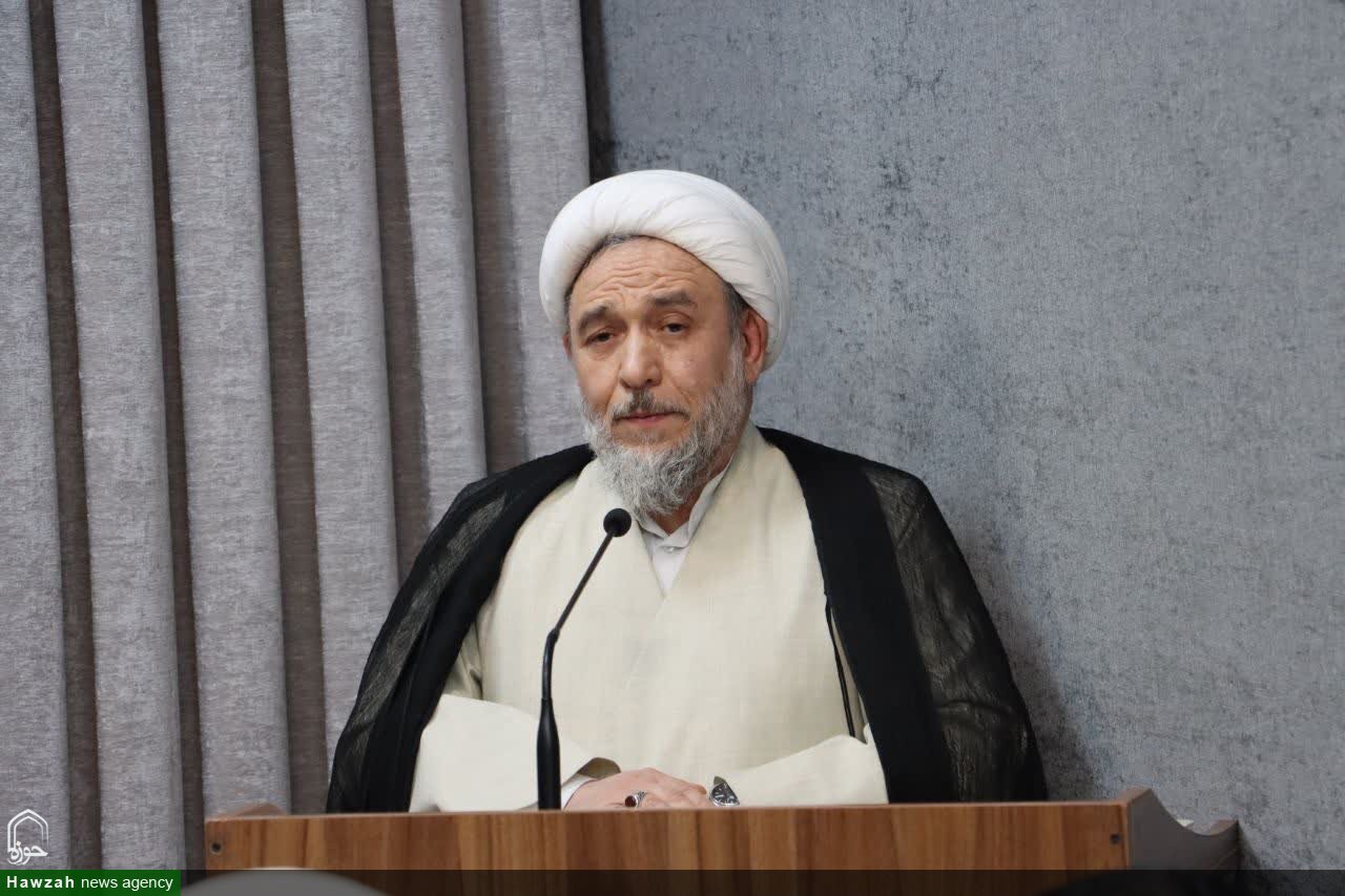 جهاد تبیین راه مقابله با جنگ شناختی دشمن است