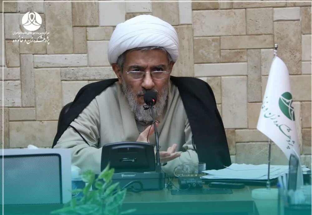 عفاف در ایران؛ از مسئله فردی و خانوادگی تا لبه تیز نزاع تمدنی