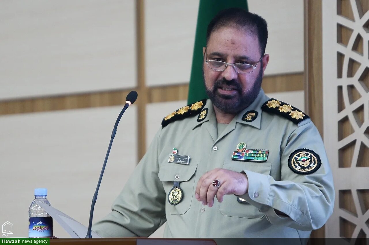 رقابت ۷۰۰ منتخب قرآنی ارتش در جوار حرم رضوی