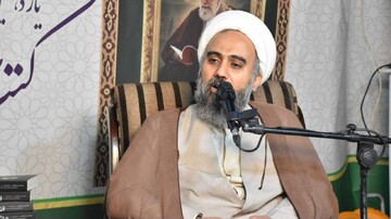 اطلاعات پراکنده فضای مجازی جای مطالعه عمیق را نمی‌گیرد