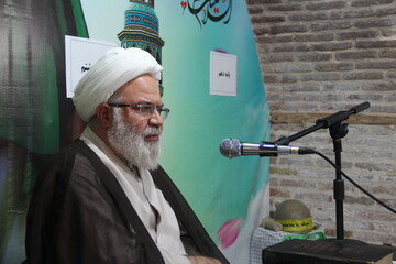 تقوا و پرهیز از دنیا ویژگی برجسته رهبر معظم انقلاب اسلامی است/ حمایت از رهبری با شعار محقق نمی شود