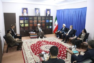 تصاویر/ دیدار رئیس دادگاه عالی انتظامی قضات کشور با نماینده ولی فقیه در مازندران