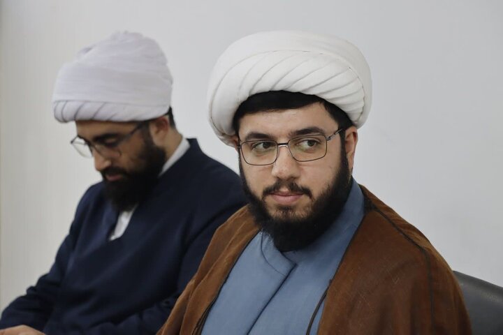 تصاویر/ نشست الگوی توانمندسازی و مهارت‌افزایی ائمه جماعات گیلان