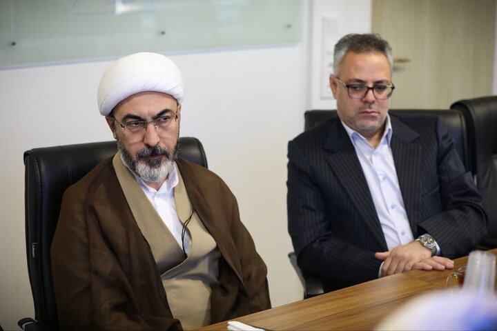 تصاویر /  دیدار قائم مقام سازمان تبلیغات اسلامی با نماینده ولی فقیه در استان قزوین