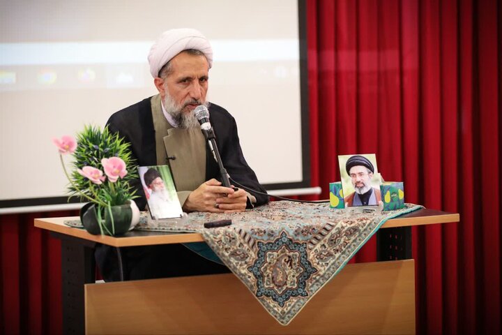 تصاویر /  برگزاری  افتتاحیه دوره آموزشی مراکز معارف اسلام ناب با حضور قائم مقام سازمان تبلیغات اسلامی کشور وامام جمعه قزوین