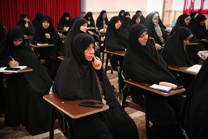 تصاویر /  برگزاری  افتتاحیه دوره آموزشی مراکز معارف اسلام ناب با حضور قائم مقام سازمان تبلیغات اسلامی کشور وامام جمعه قزوین