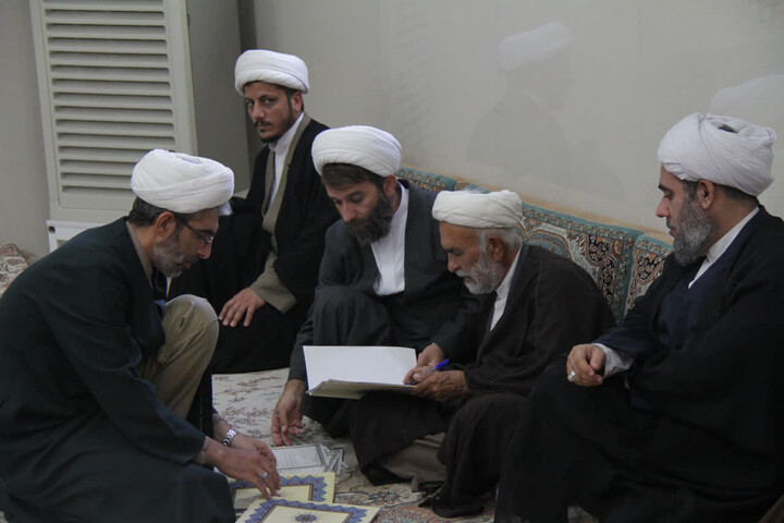تصاویر/ مراسم آغاز سال تحصیلی در مدرسه علمیه برازجان