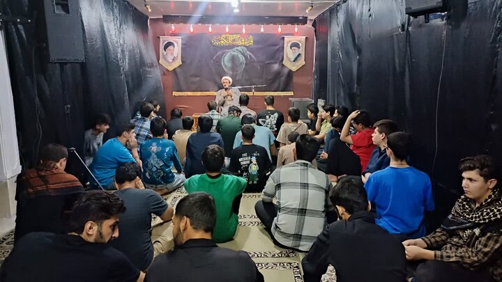 محفل عزاداری و یاد بود قائد شهید