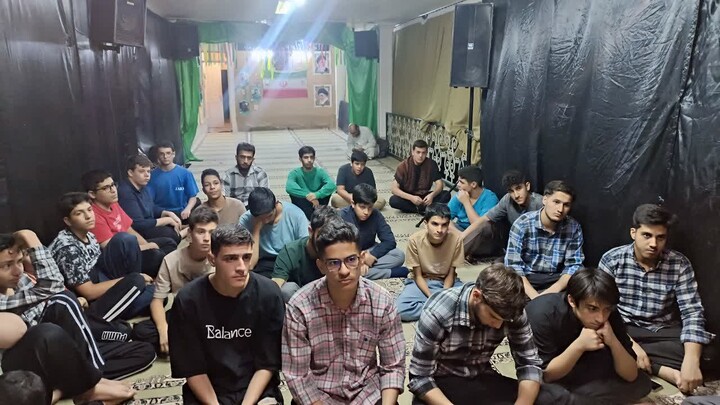 محفل عزاداری و یاد بود قائد شهید