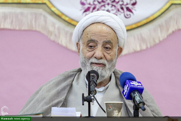 فقاہت اور تبلیغ؛ حوزہ علمیہ کے دو بنیادی فرائض ہیں، ڈگری کے لیے تعلیم حاصل نہ کریں: حجۃالاسلام قرائتی