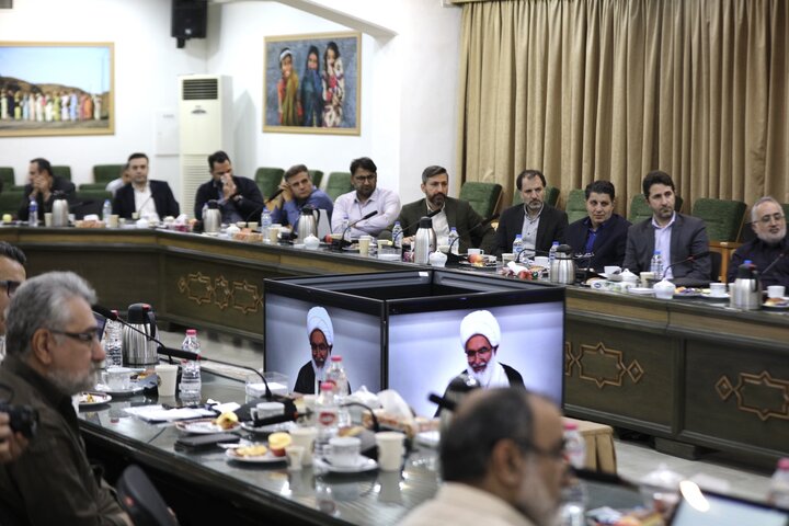 تصاویر/ نشست مدیران کانون پرورش فکری کودکان و نوجوانان با امام جمعه تهران