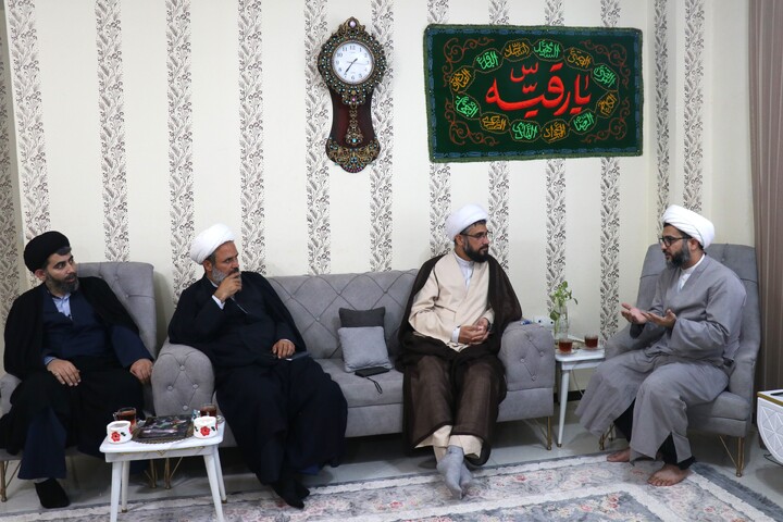 تصاویر / تجلیل مدیر حوزه علمیه گلستان از مبلغان طرح‌های امین و هجرت در گرگان